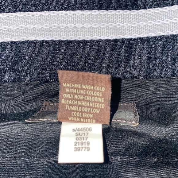 Greg Norman for Tasso Elba Golf Shorts - Picture 8 of 8